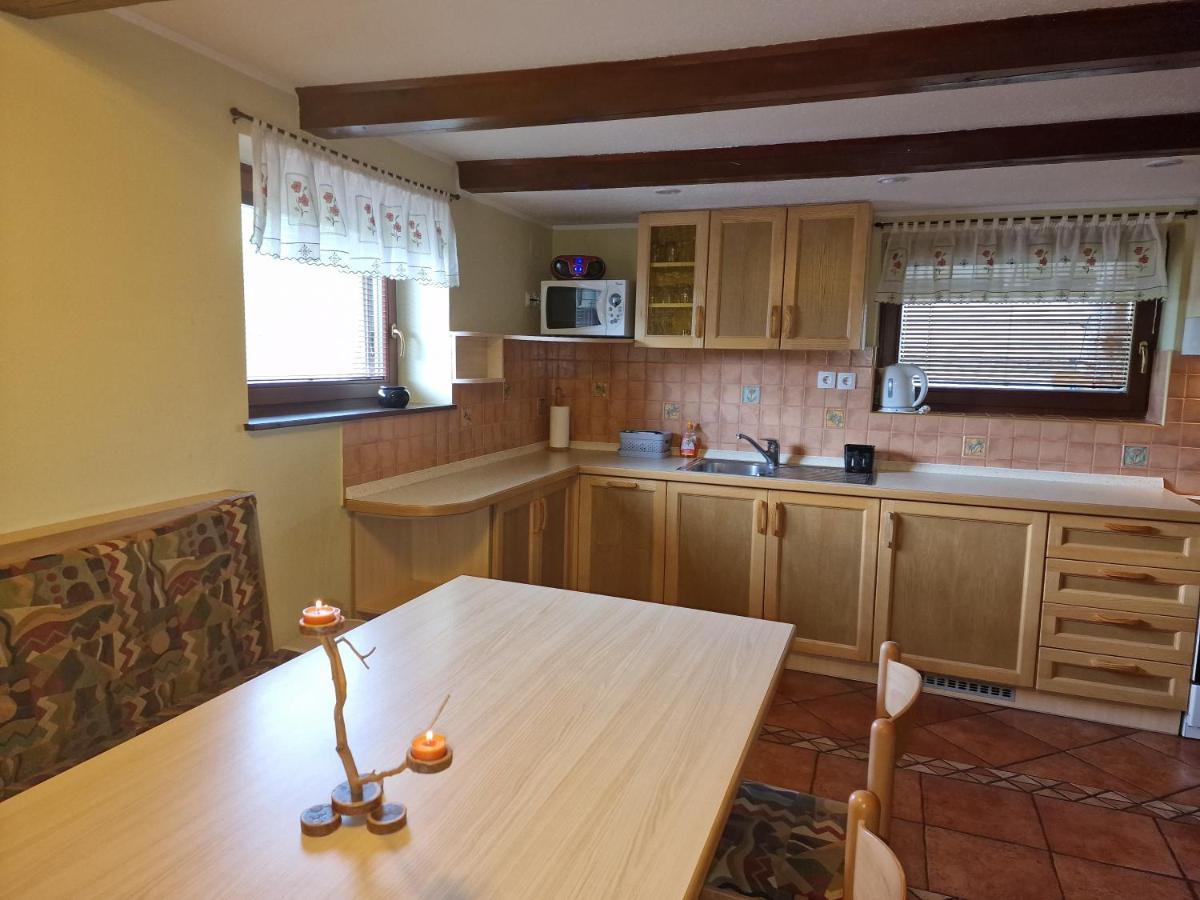 Apartments Relax Jezerca Церкле на Горенскем Екстериор снимка